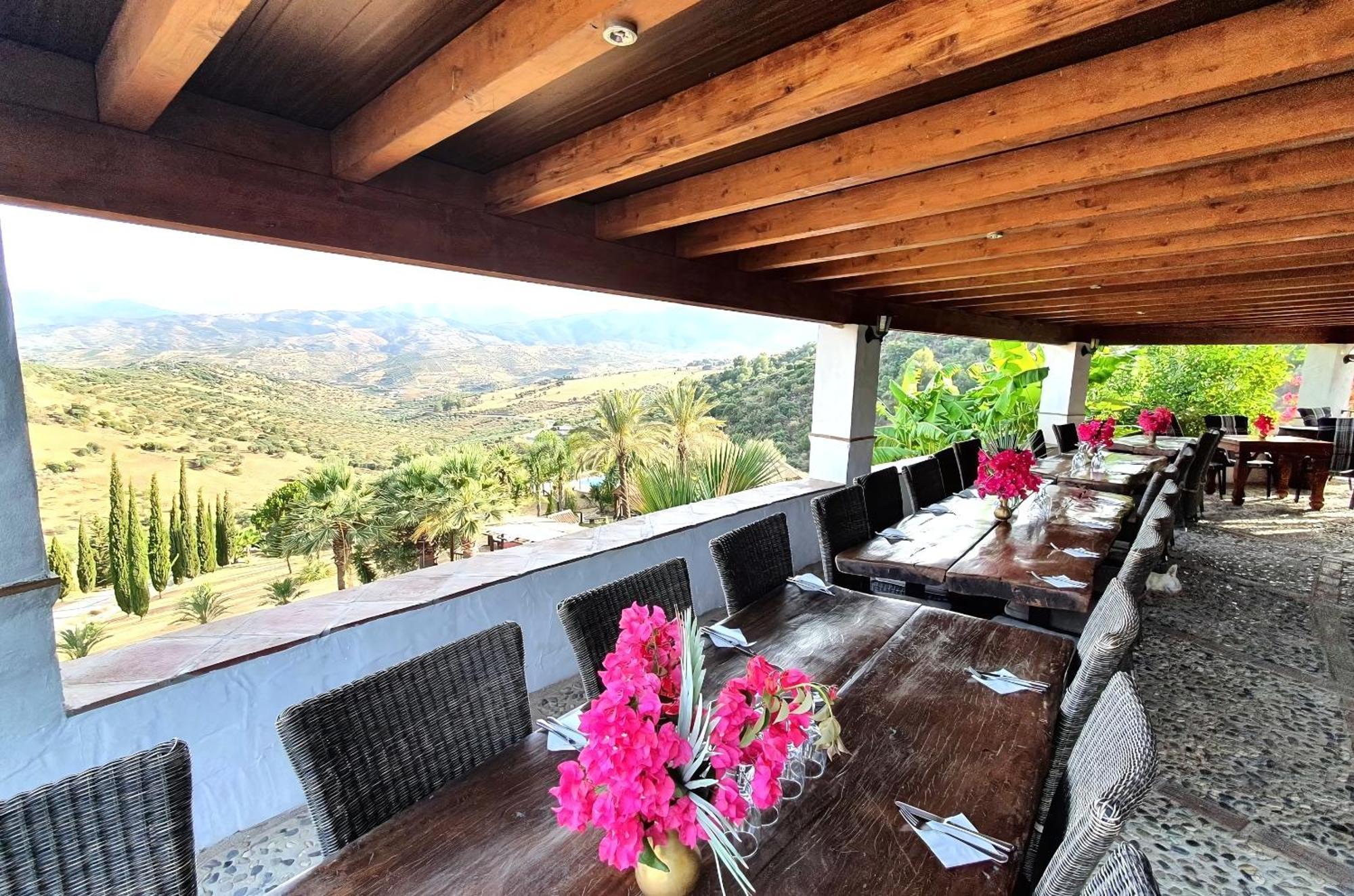 Castle Tower Apartment In Rural Holiday Park 'Bernard' โตล็อกซ์ ภายนอก รูปภาพ