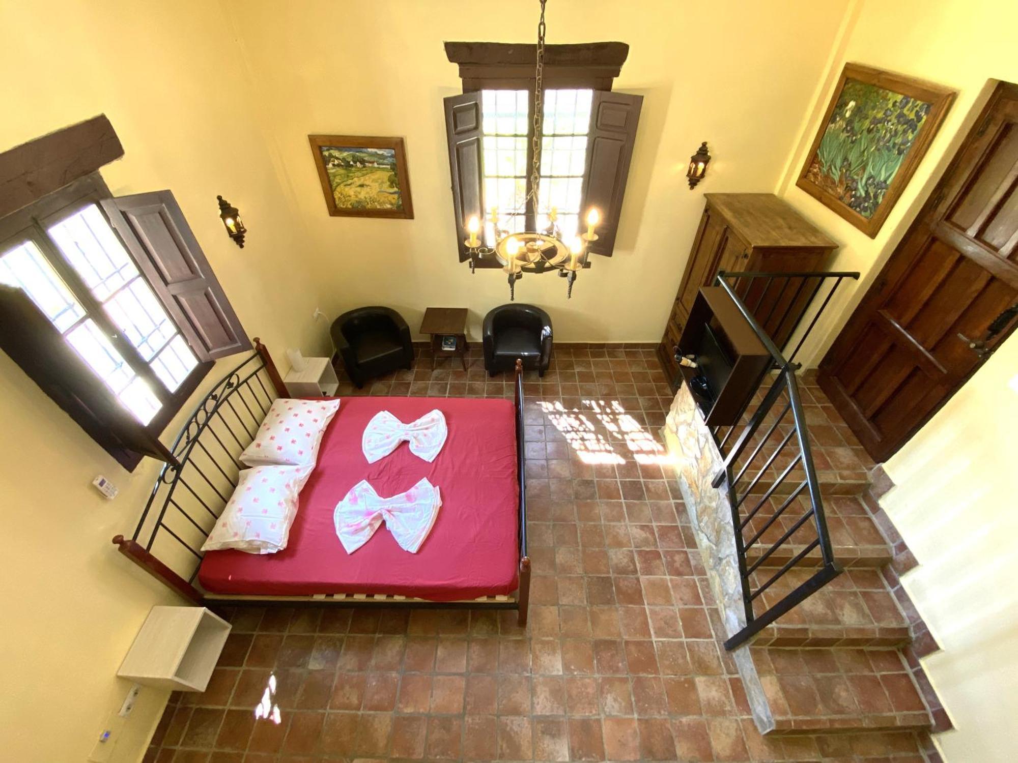 Castle Tower Apartment In Rural Holiday Park 'Bernard' โตล็อกซ์ ภายนอก รูปภาพ