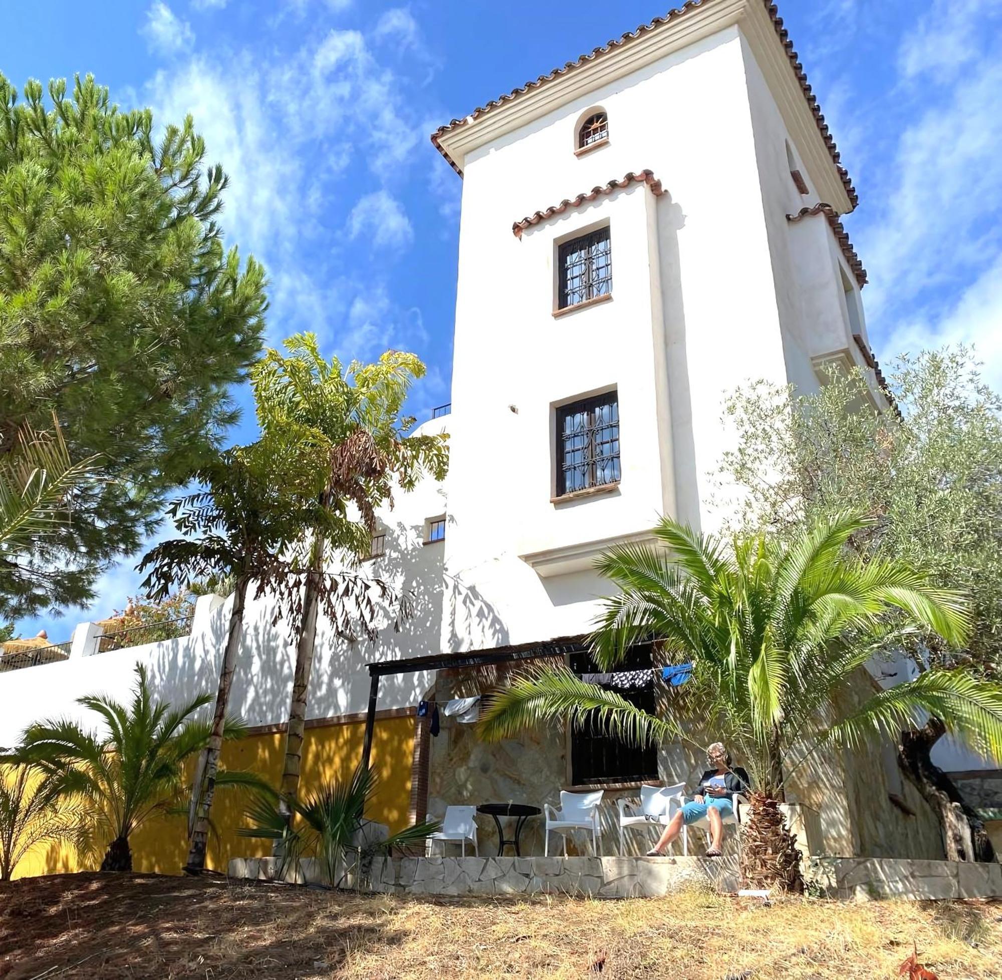 Castle Tower Apartment In Rural Holiday Park 'Bernard' โตล็อกซ์ ภายนอก รูปภาพ